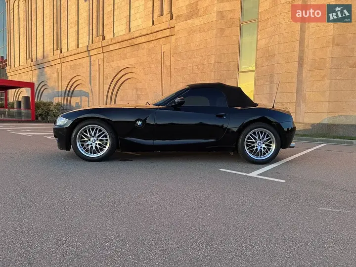 BMW Z4 2003 photo 3