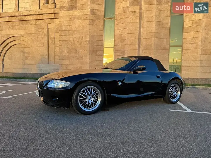 BMW Z4 2003 photo 2