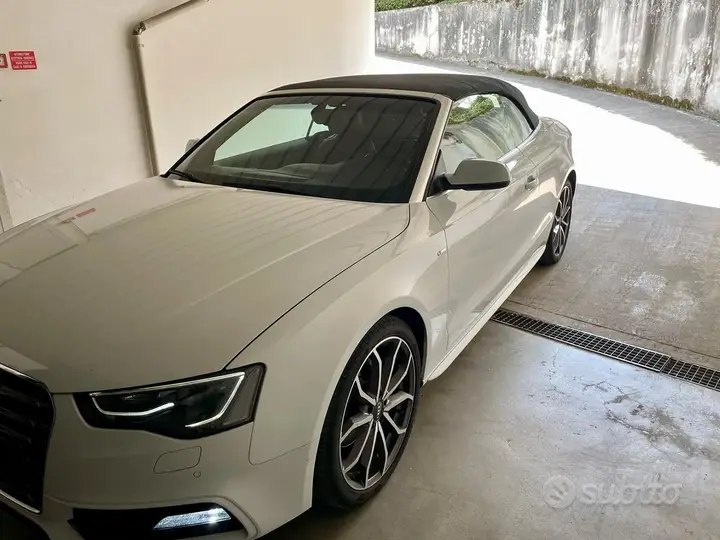 Audi A5 Cabrio 2013 photo 2