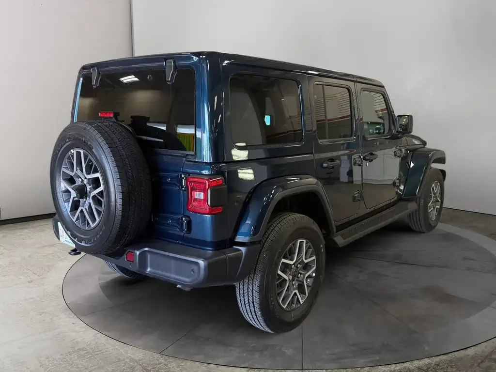 Jeep Wrangler 2025 photo 5