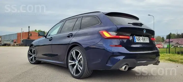 BMW 330 2019 photo 5
