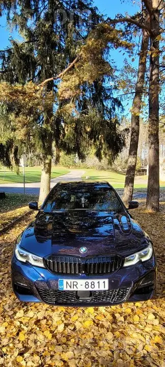 BMW 330