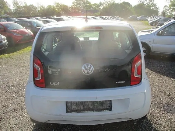Volkswagen Up 2013 photo 5