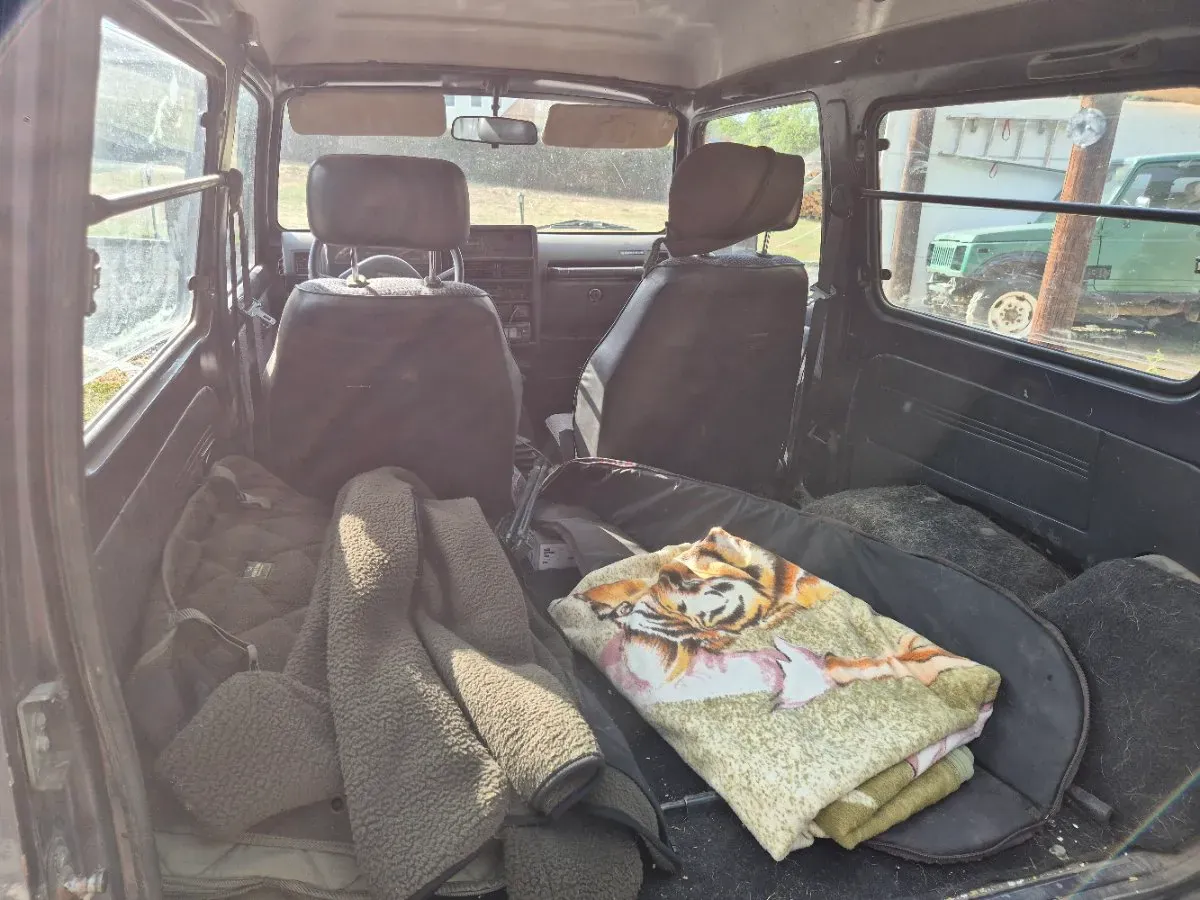 Suzuki Samurai 1997 photo 3