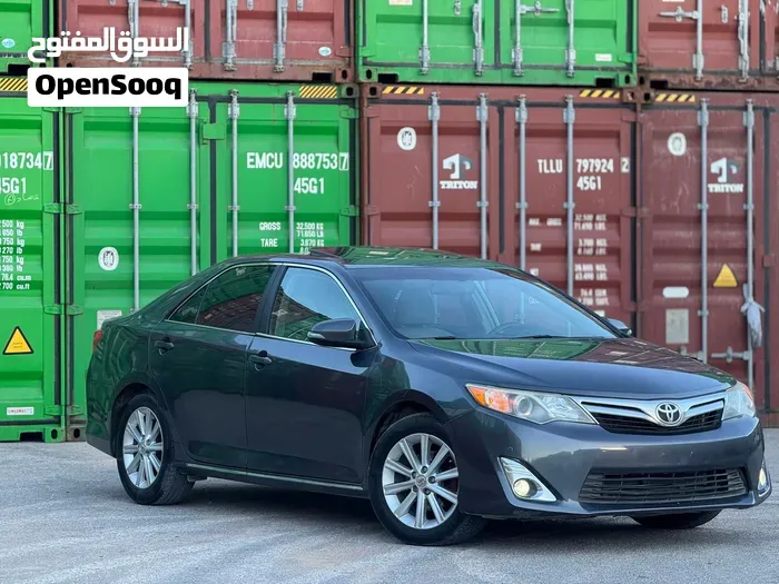 Toyota Camry 2014 photo 2