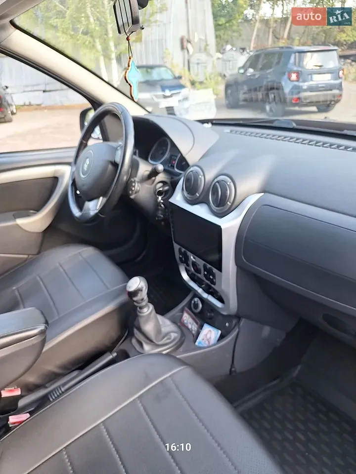 Renault Duster 2013 photo 4