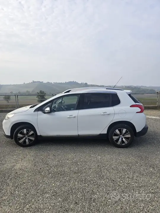 Peugeot 2008 2013 photo 5
