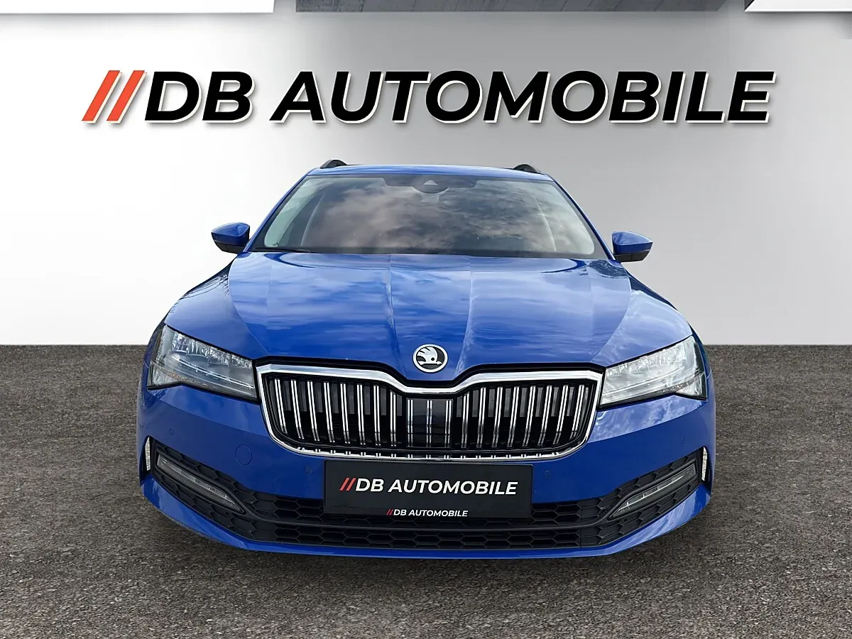 Skoda Superb 2021 photo 2