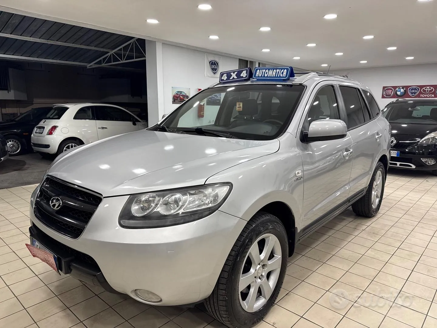 Hyundai Santa Fe 2010 photo 2