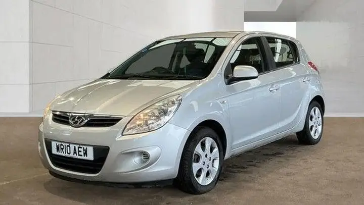 Hyundai I20 2010 photo 2