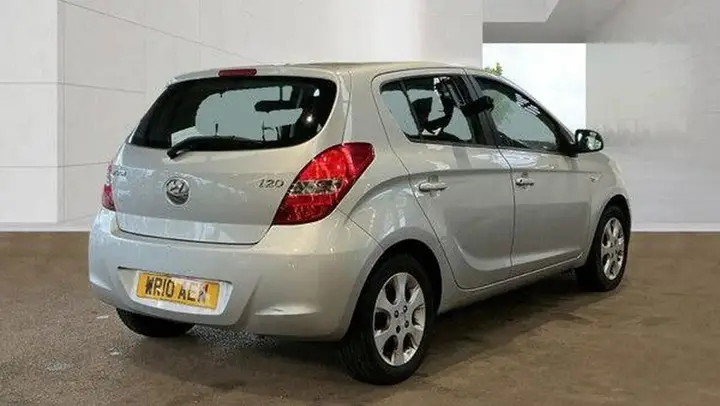 Hyundai I20 2010 photo 4