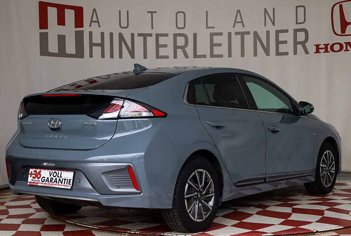Hyundai Ioniq 2020 photo 2