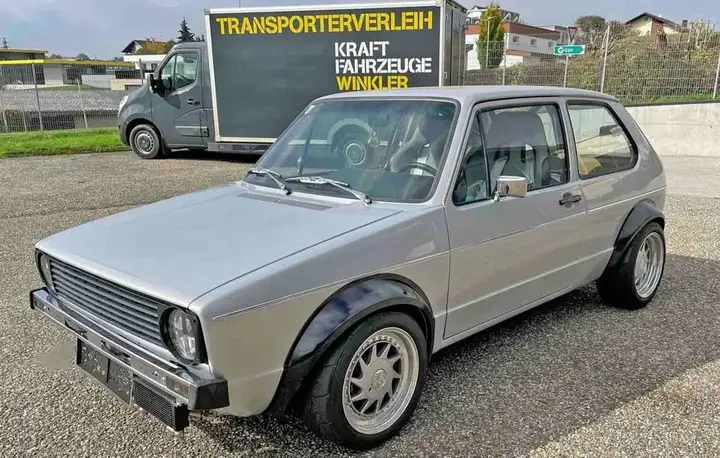 Volkswagen Golf 1 Gti