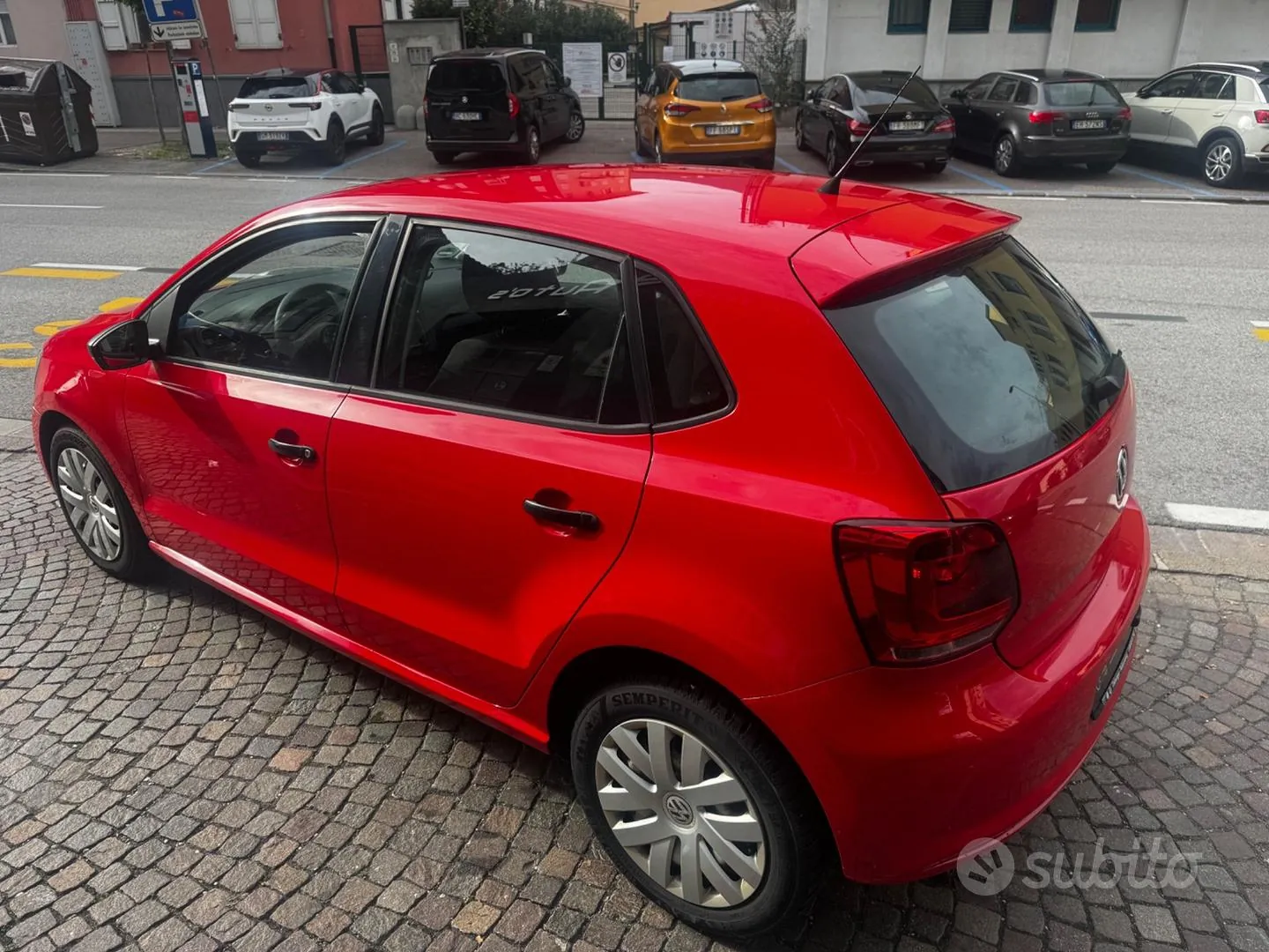 Volkswagen Polo 2009 photo 4