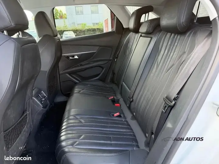 Peugeot 3008 2017 photo 5