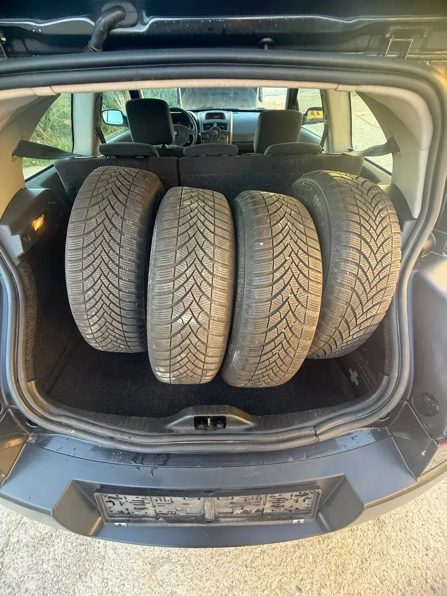 Renault Megane 2003 photo 2
