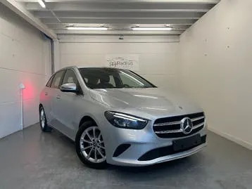 Mercedes-Benz B180 2021 photo 2