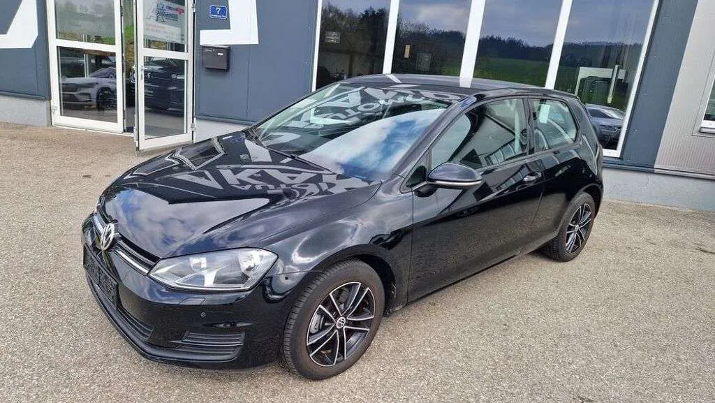 Volkswagen Golf 2013 photo 2