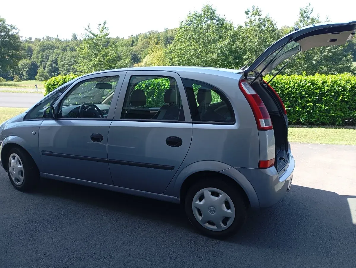 Opel Meriva 2004 photo 2