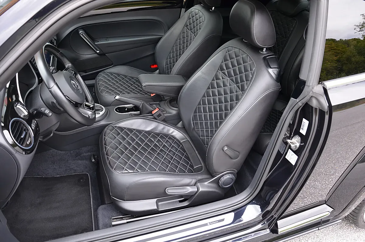 Volkswagen Beetle 2017 photo 3