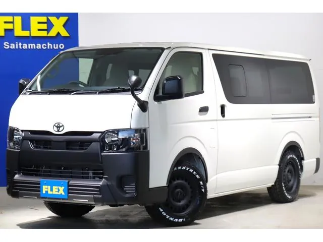 Toyota Hiace Bus