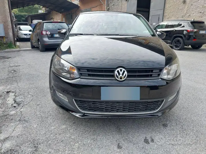 Volkswagen Polo 2014 photo 2