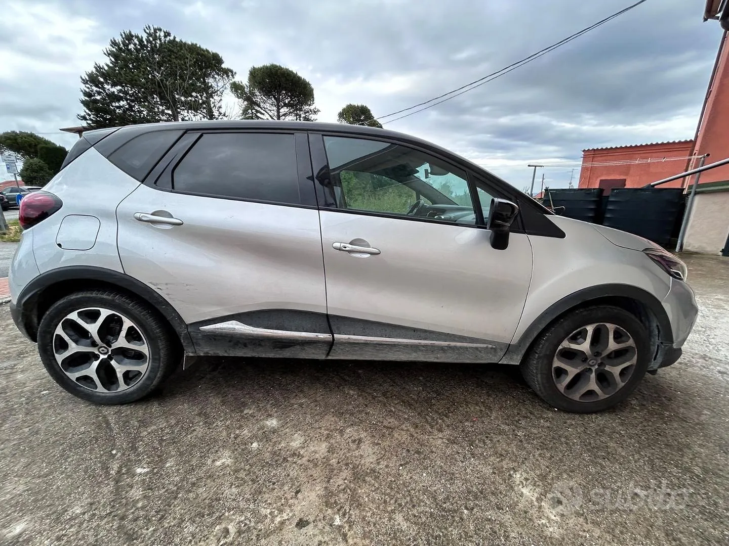 Renault Captur 2018 photo 2