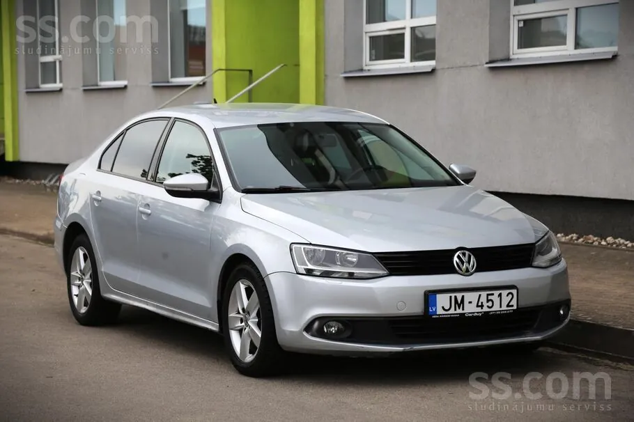 Volkswagen Jetta 2014 photo 4