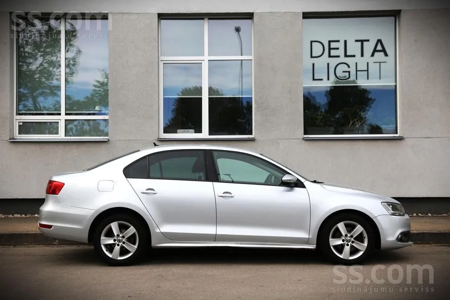 Volkswagen Jetta 2014 photo 3