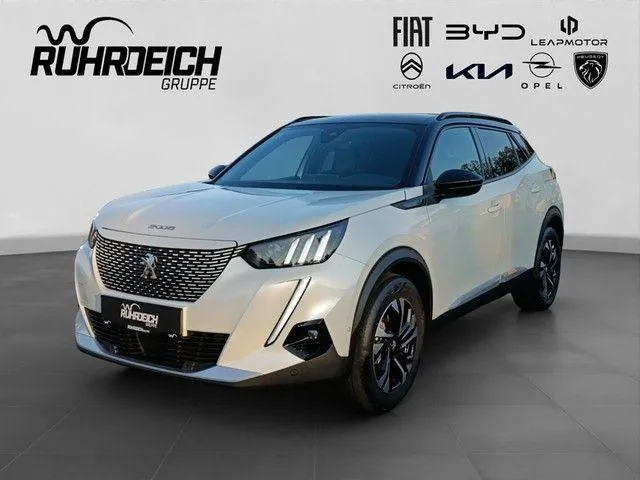 Peugeot E-2008