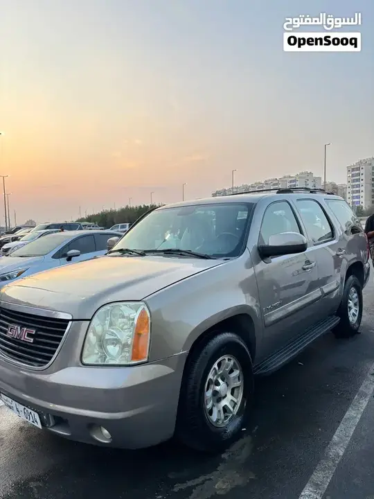GMC Yukon 2007 photo 2