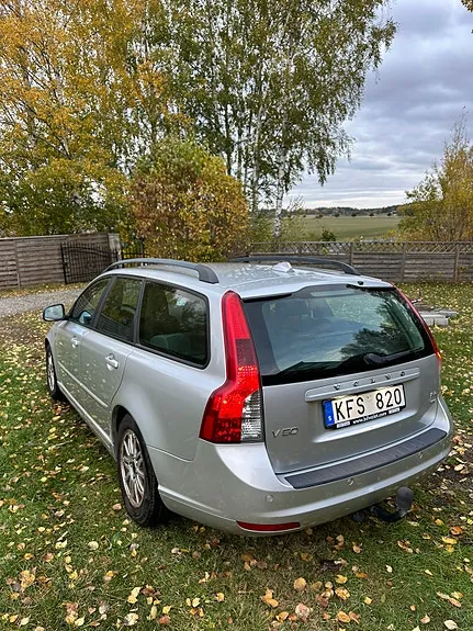 Volvo V50 2010 photo 5