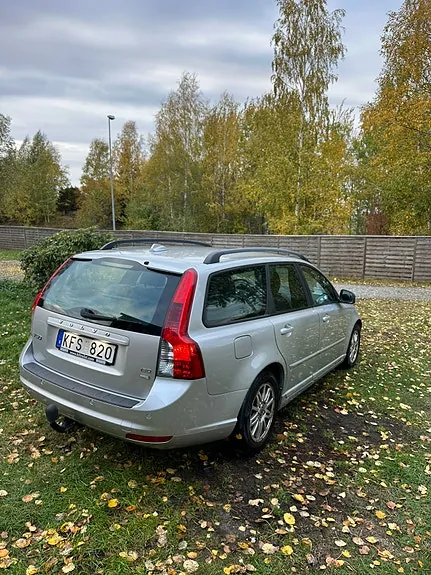 Volvo V50 2010 photo 4