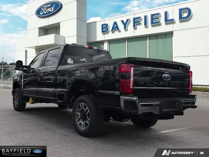 Ford F250 2026 photo 4