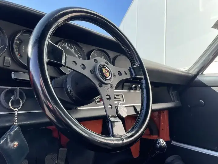 Porsche 911 1974 photo 3