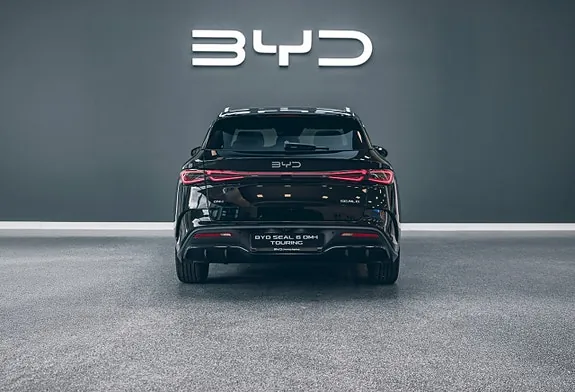 BYD Seal 2026 photo 5