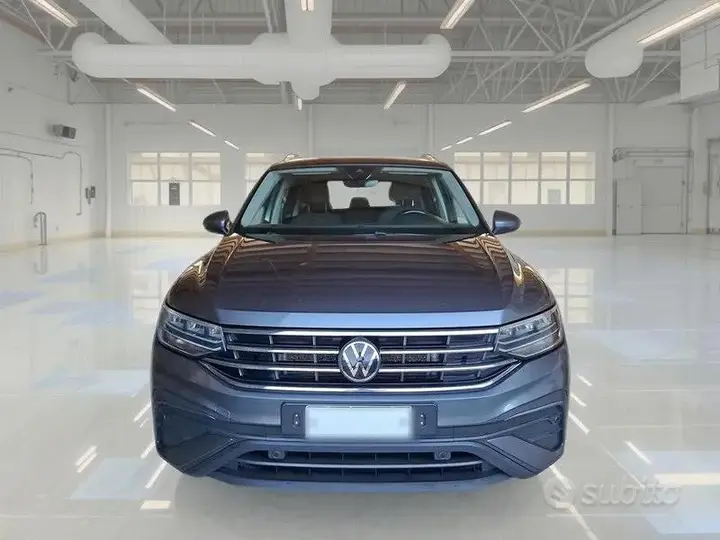 Volkswagen Tiguan Allspace 2022 photo 2
