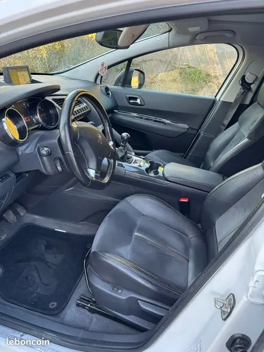 Peugeot 3008 2015 photo 3