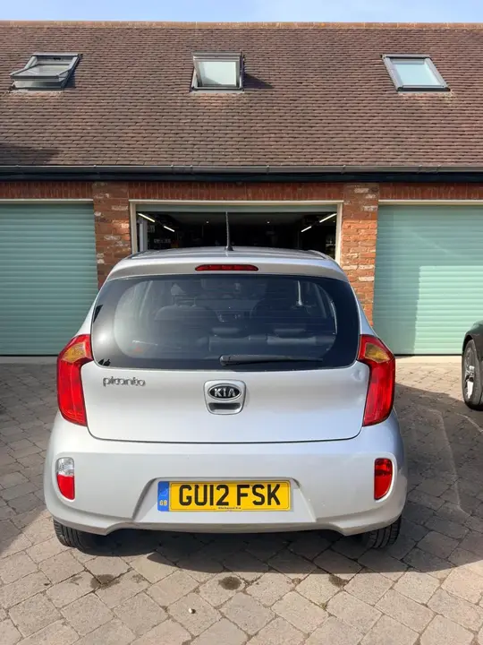 Kia Picanto 2012 photo 4