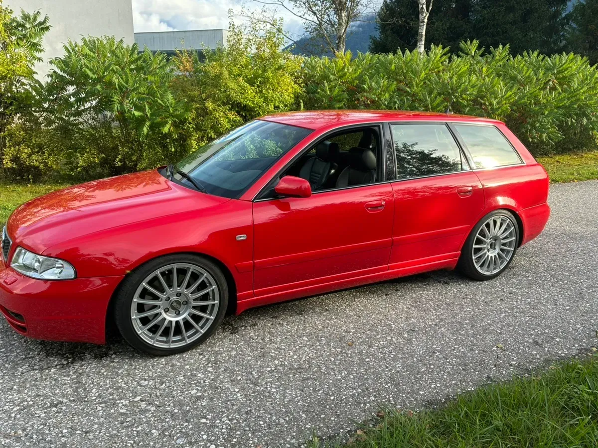 Audi A4 1999 photo 3