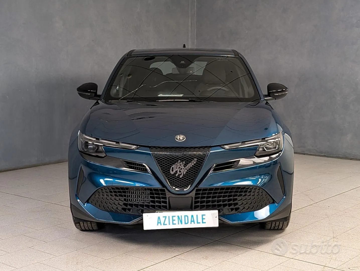 Alfa Romeo Junior 2025 photo 2