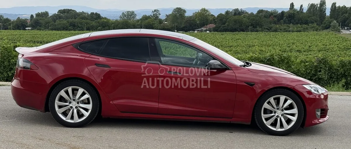 Tesla Model S 2016 photo 3