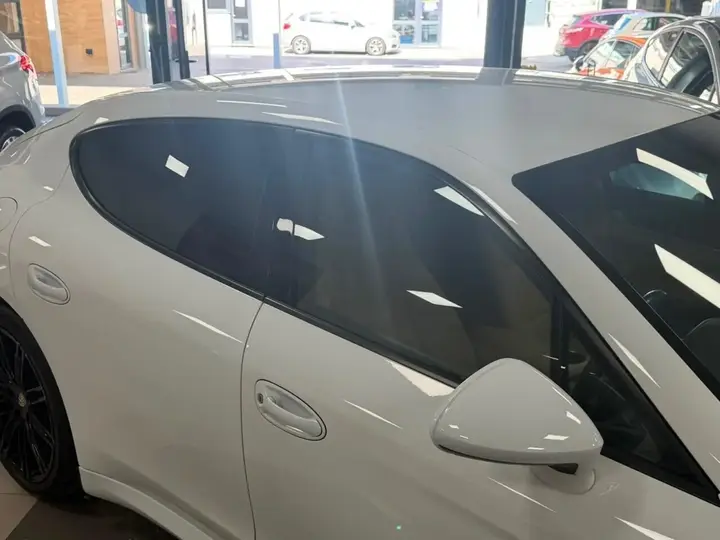 Porsche Panamera 2014 photo 2