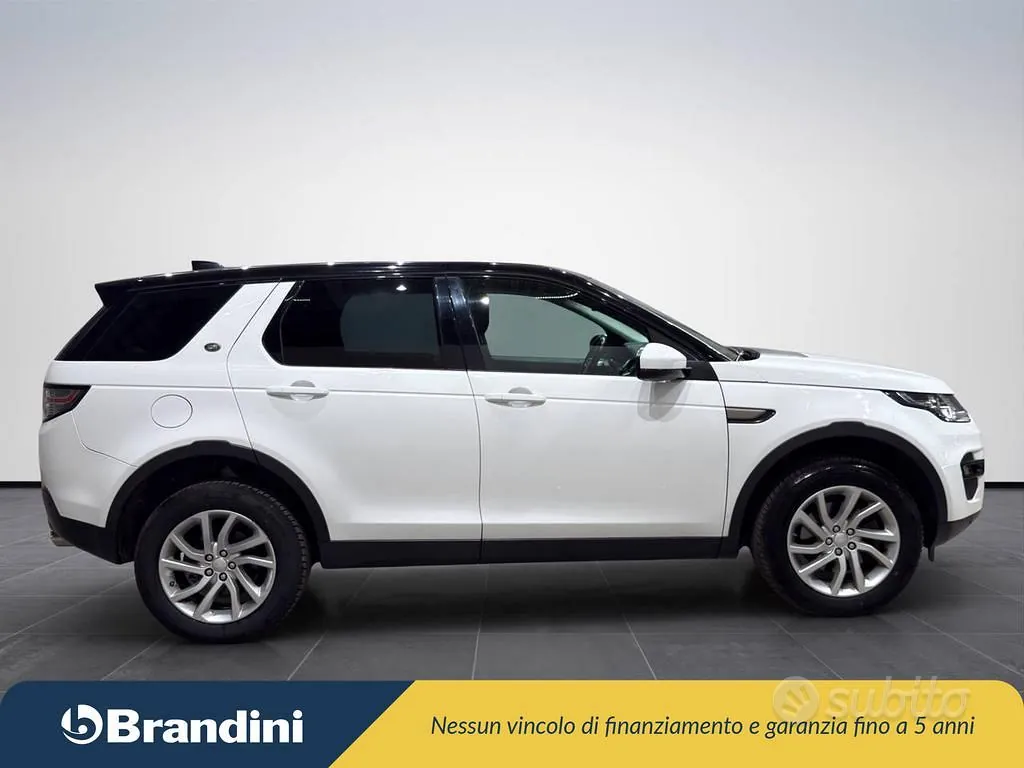 Land Rover Discovery Sport 2018 photo 5
