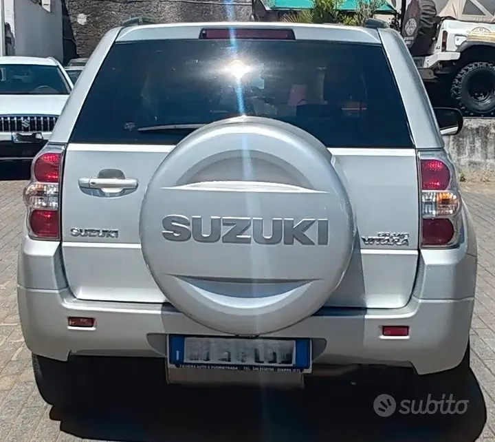 Suzuki Grand Vitara 2013 photo 5