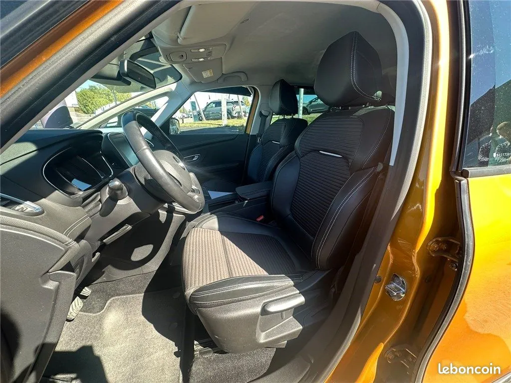 Renault Scenic 2019 photo 5