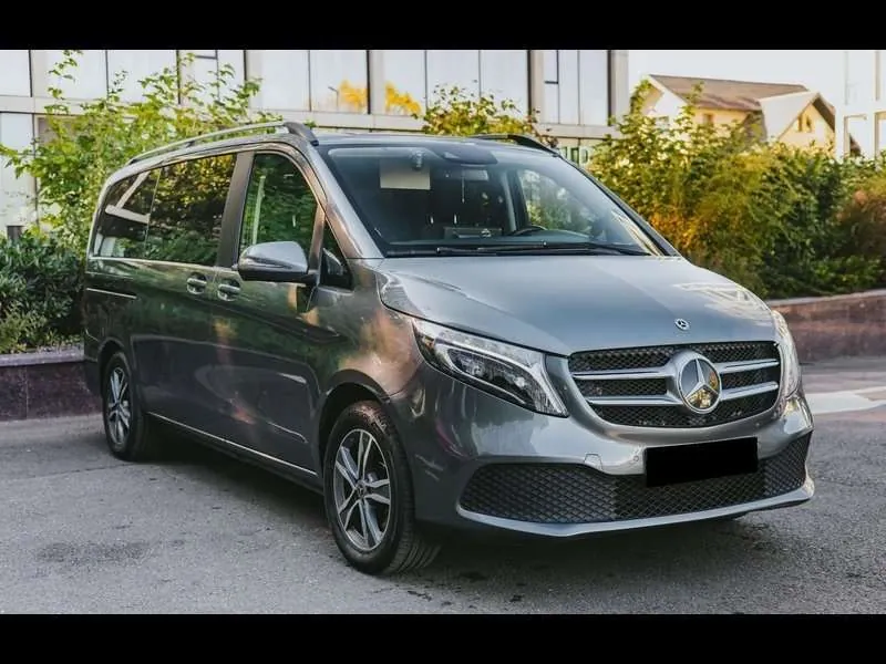 Mercedes-Benz V 220 2018 photo 2