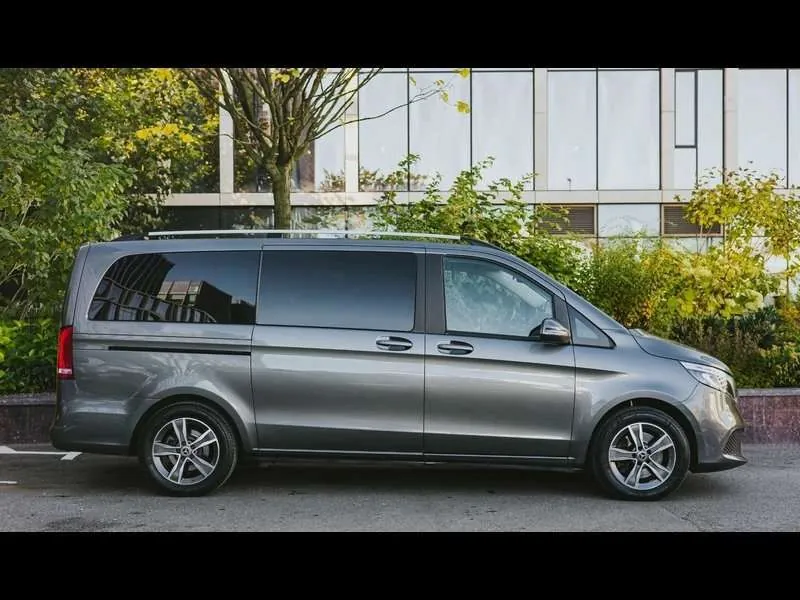 Mercedes-Benz V 220 2018 photo 4