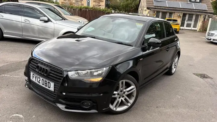 Audi A1 2012 photo 2