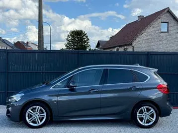 BMW 216D Active Tourer 2015 photo 2